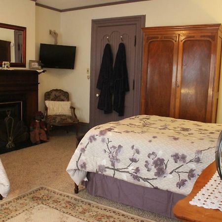 Spencer House Bed & Breakfast Erie Exteriör bild