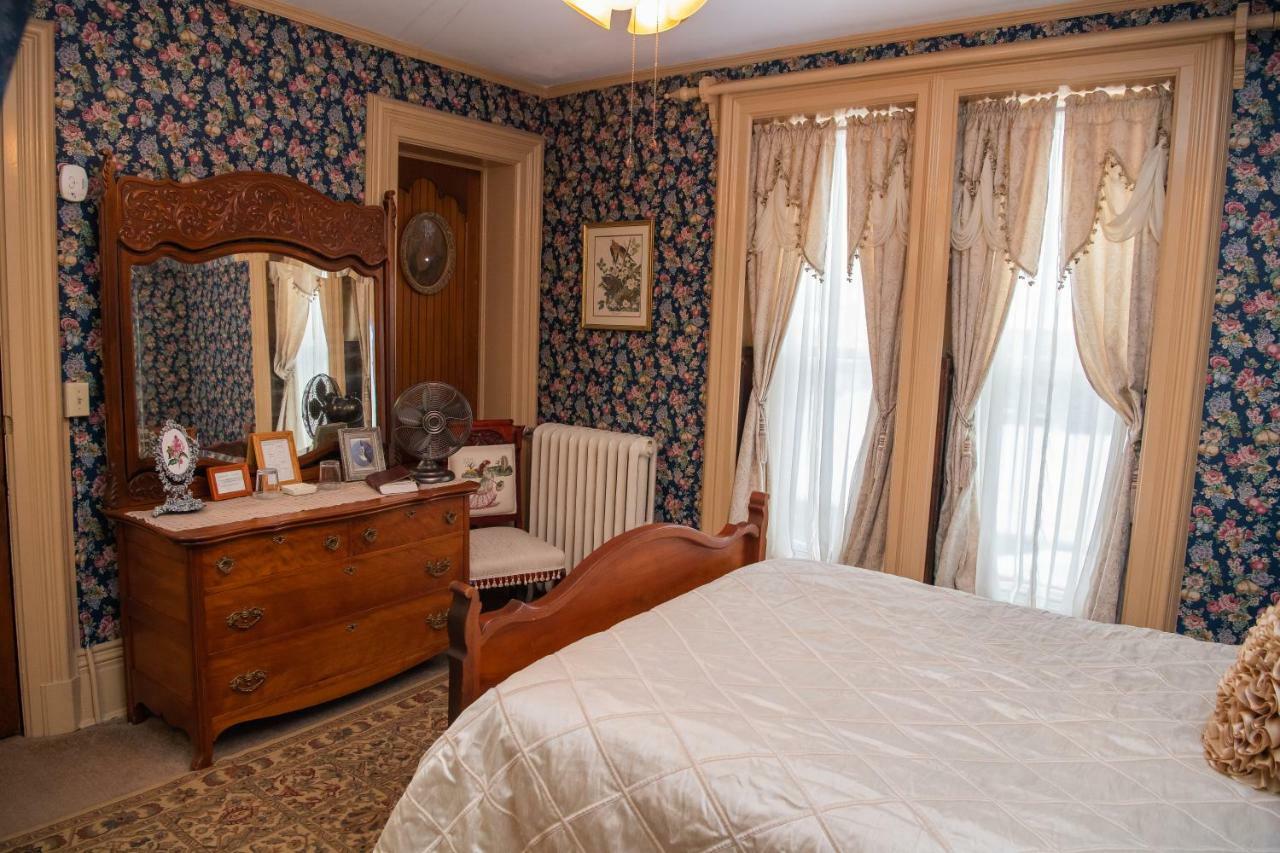 Spencer House Bed & Breakfast Erie Exteriör bild